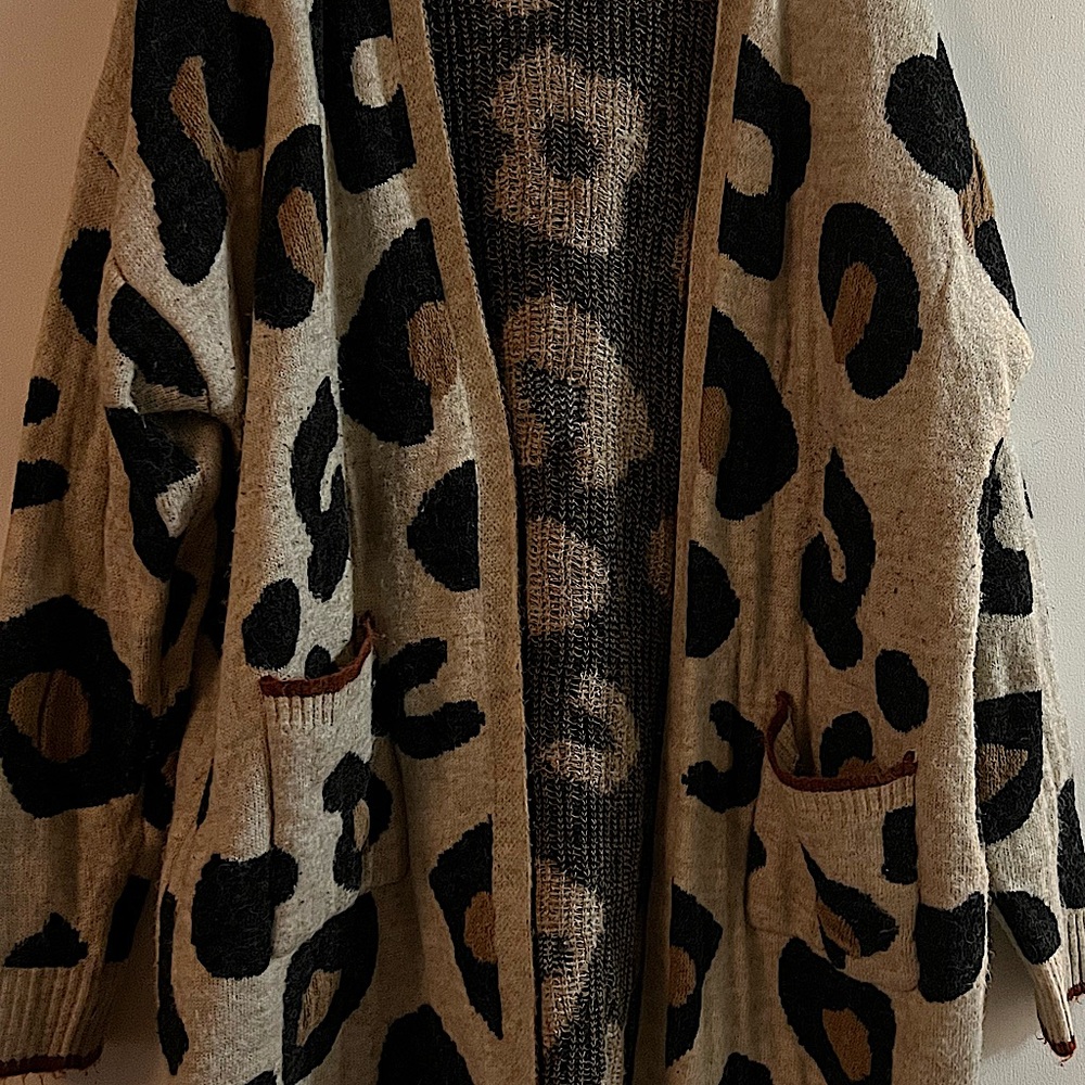 3X Jodifl cheetah print print duster. Worn only a couple times.